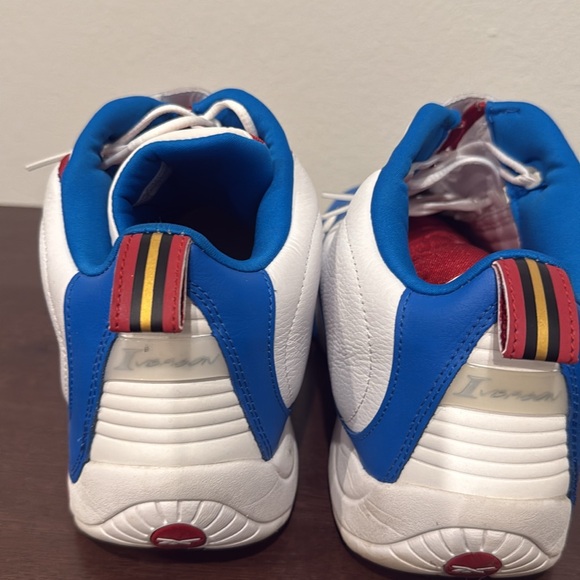 Reebok Blue and White Athletic Shoes - Picture 2 of 3